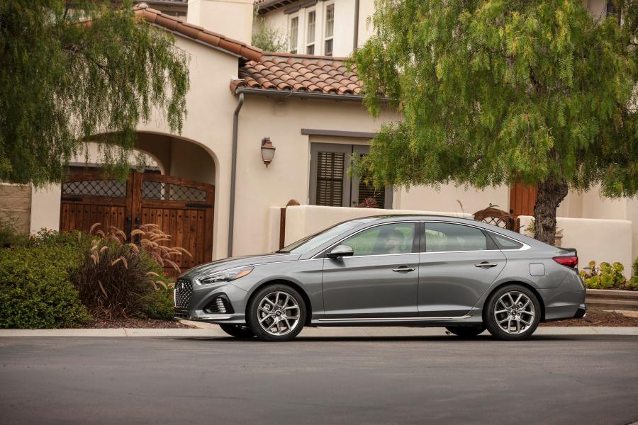  Hyundai Sonata 2.0T 2017 года  (NA) (фото 21 из 40)